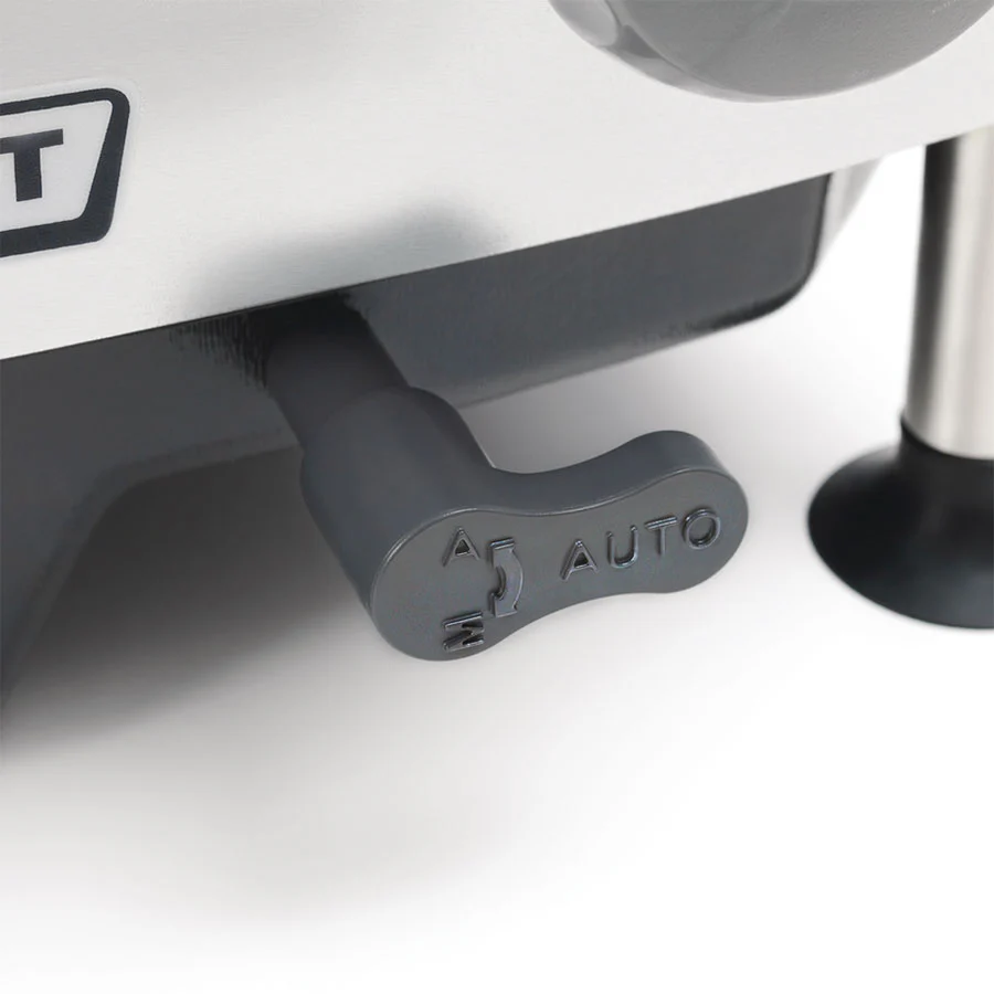 Hobart HS6N-1 HS Series Heavy Duty Electric Meat Slicer - Image 4